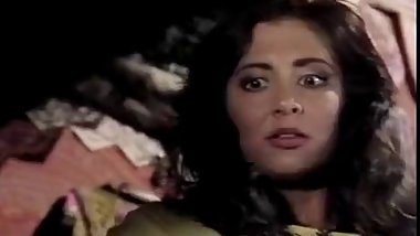 Aja, Renee Morgan in old school porn star fucks a chick with