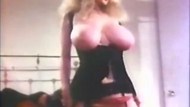 Vintage big boob babe strips and plays