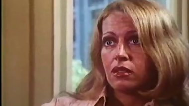 Amber Hunt, Maryanne Fisher, Mitzi Fraser in vintage xxx