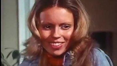 Amber Hunt, Maryanne Fisher, Mitzi Fraser in vintage xxx