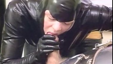 GummiKlinik frau Dr. Monteil 3