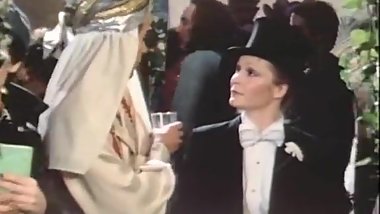 Darby Lloyd Rains, Levi Richards, Mary Stuart in vintage