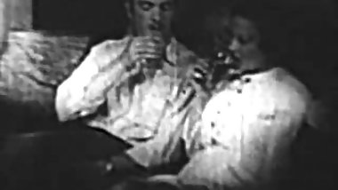 Sexy Couple Has Steamy Fucking (1930s Vintage)