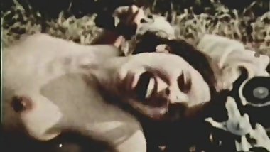 Hitchhiker Bitches get Fucked Hard (1960s Vintage)