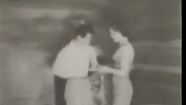 Girl Fucking with Boyfriend (Vintage)