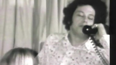 Deep Blowjob Right in the Office (1960s Vintage)