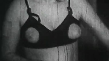 Smoking Couple gets Naughty with Ropes (1950s Vintage)