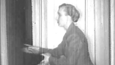 Cool Bang and Oral Sex Before Bedtime (1930s Vintage)