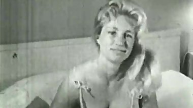 Big Busty Virginia Bell Solo (1950s Vintage)