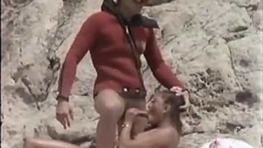 VINTAGE BEACH SPORT...