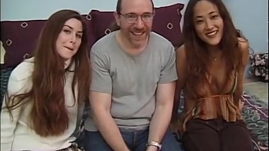 Retro amateur threeway with facialized teens
