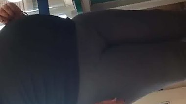 rare pregnant cameltoe