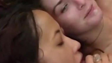 Vintage facialized teens in threesome