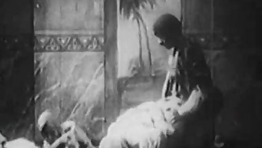 Crazy Arabian Bisexual Fucking Night (1920s Vintage)