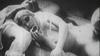imto the harem circa 1920