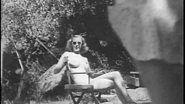 fans of nudism - 1938