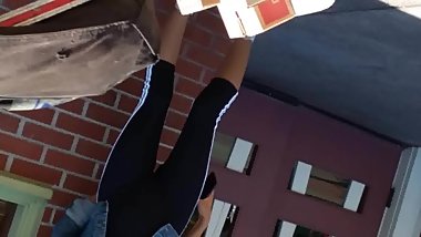 slim college girl with fat pussytoe