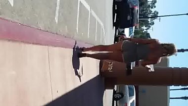 nice summer time ass pt2
