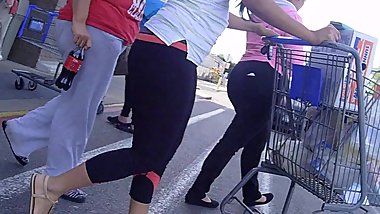 Latina in spandex