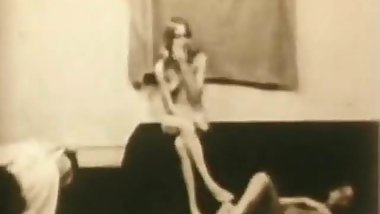 Lusty Ladies Has Sensual Lesbian Orgasms (1960s Vintage)