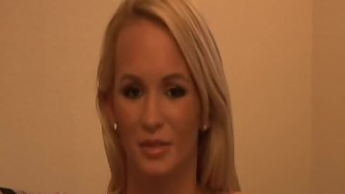 Cockriding vintage youngster pussy creampied