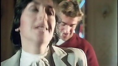 Classic French : 28 French Trailers