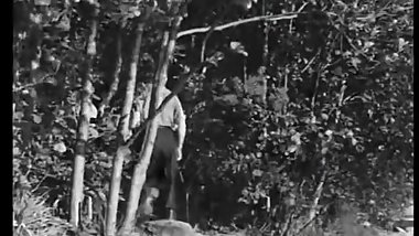 Tytot ja pojat samasta kylasta (1951)