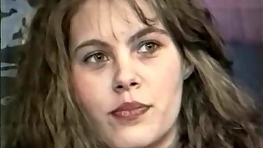 Interview Menage A Trois