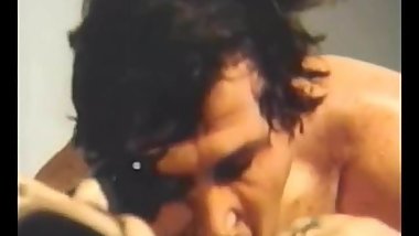 JamesBlow - Hairy in the Hotel