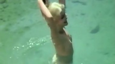 Alla Sigalova in Lyubovi moya, pechali moya (1978)