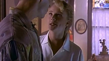 Deidre Holland and Asklyn Gere