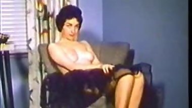 Pamela VCL0495 Vintage tease