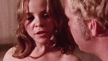 Harlot (1971)