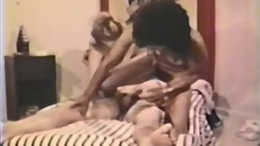 Peepshow Loops 377 60's and 70's - Scene 6