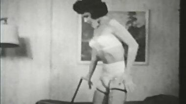 Softcore Nudes 554 40's and 50's - Scene 7