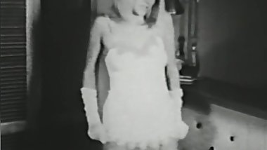 Softcore Nudes 569 40's to 60's - Scene 5