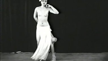 Softcore Nudes 565 40s and 50s - Scene 1