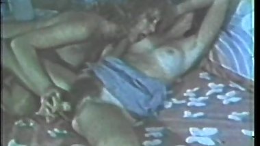 Lesbian Peepshow Loops 630 70's and 80's - Scene 4