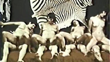 Peepshow Loops 220 70s and 80s - Scene 3