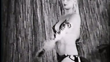 Softcore Nudes 114 40s and 50s - Scene 3