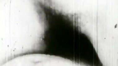 Booty Chick Doing Naughty Moves